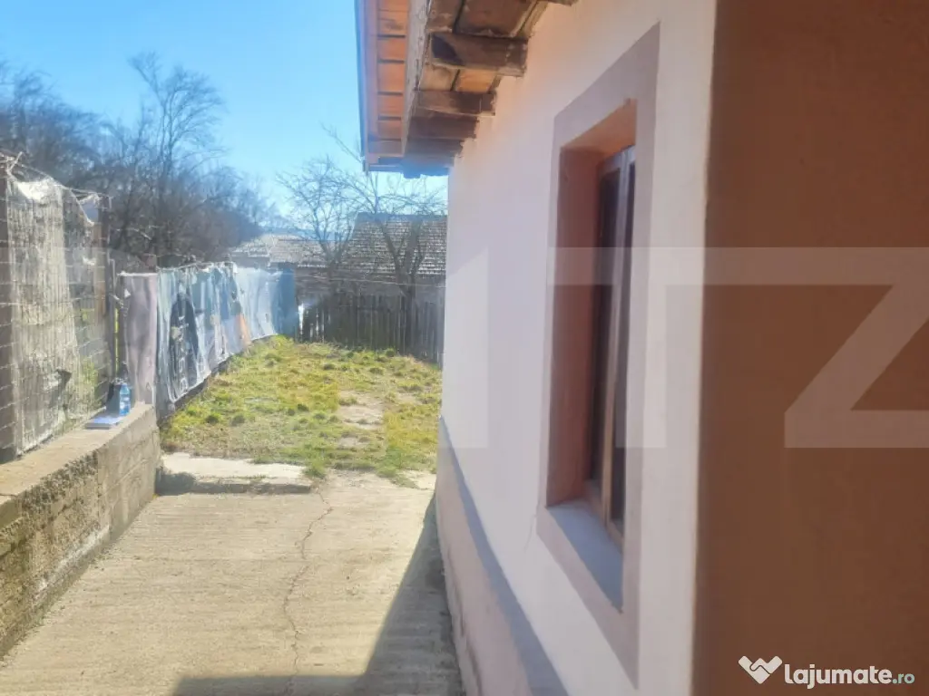 Casa renovata plus teren 