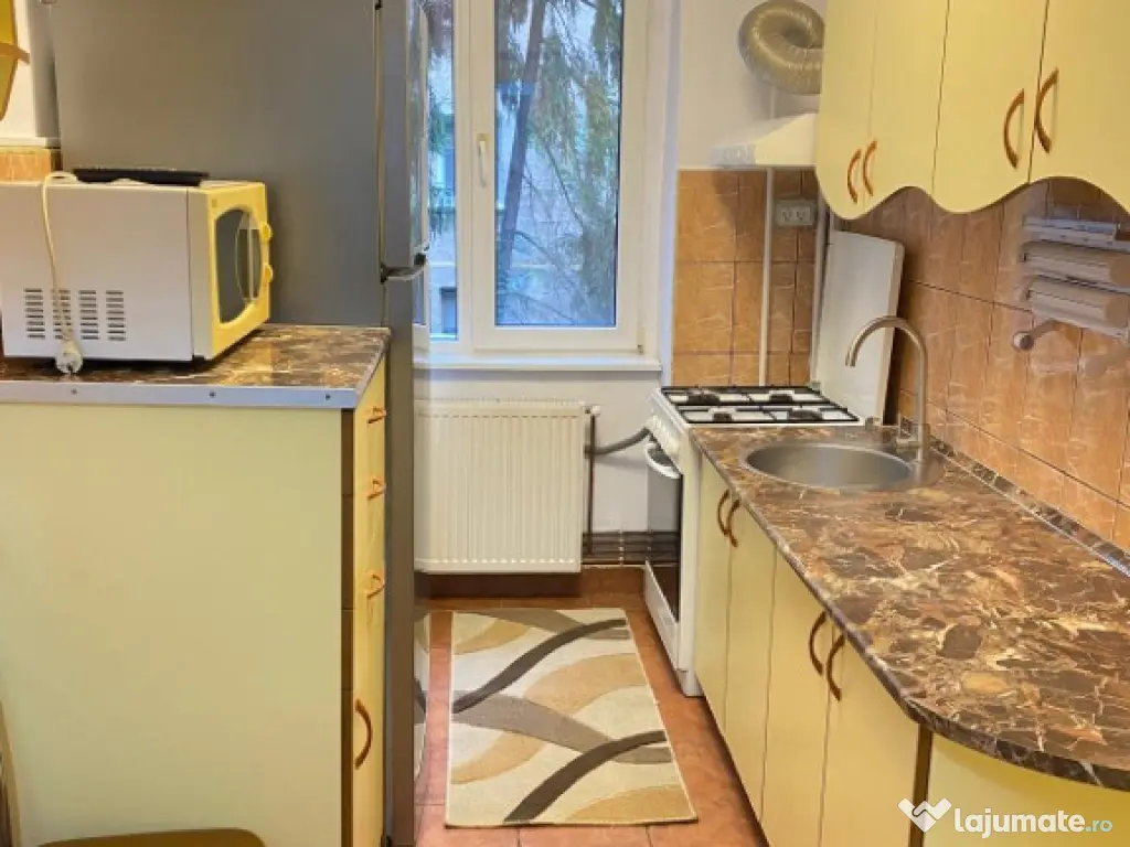 Apartament 2 camere, zona Piata Mica, etaj 1 