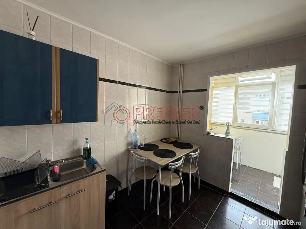 3 camere - Aparatorii Patrie - Str Frumusani 