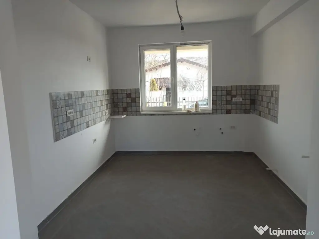 Vila gata in duplex/5cam+2bai+150mp curte libera/comBerce... 