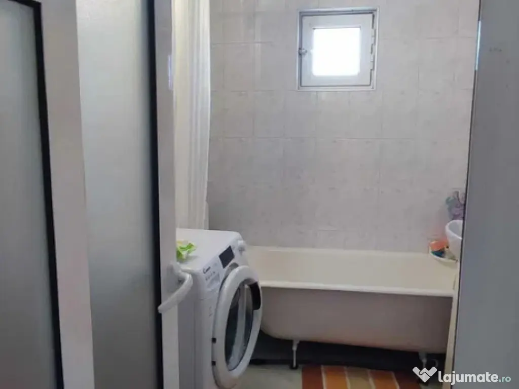 Apartament Cu 2 Camere Decomandate Zona Burdujeni - Spital Bethesda 