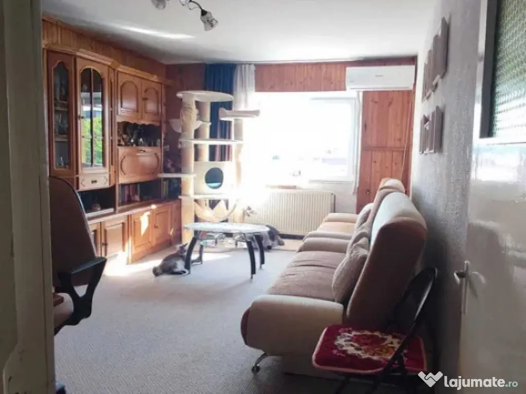 Apartament Cu 2 Camere Decomandate Zona Burdujeni - Spital Bethesda 