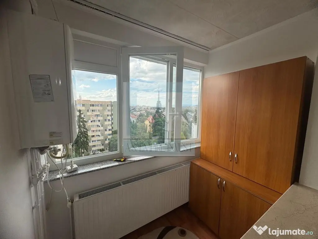 Garsonieră 31 mp-Str. Soarelui-Renovată-Mobilată-Veder... 