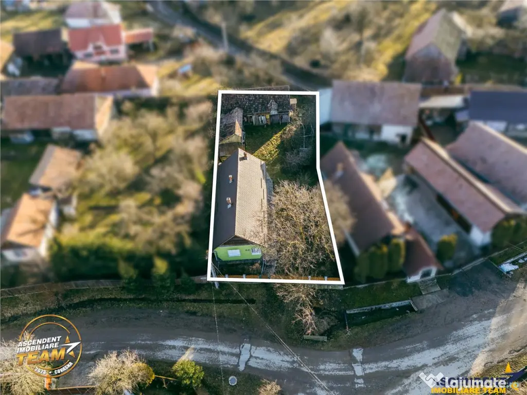 Casa de locuit in Martanus cu 660mp teren roditor, Covasna 