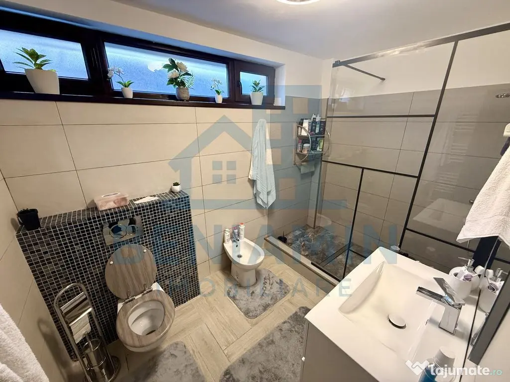 3 camere - 92mp - 2017 -mobilat -utilat - centrala - Grad... 