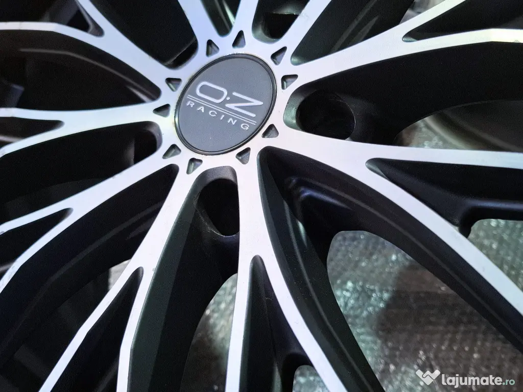 Jante R19 aluminiu 5x112 OZ 150 Bicolor Golf Passat Tiguan A4 Q2 Q3 A3 