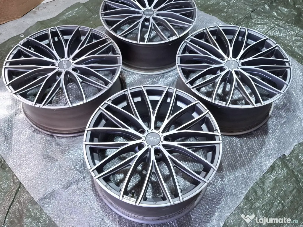 Jante R19 aluminiu 5x112 OZ 150 Bicolor Golf Passat Tiguan A4 Q2 Q3 A3 