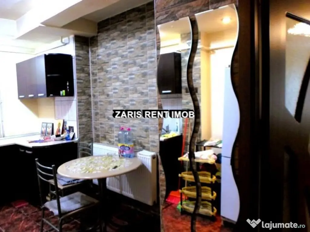 Apartament 2 camere, decomandat, etaj 1 in Ploiesti, ultracentral 