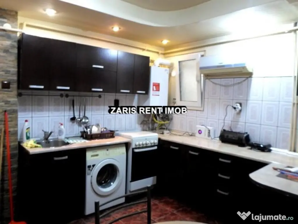 Apartament 2 camere, decomandat, etaj 1 in Ploiesti, ultracentral 