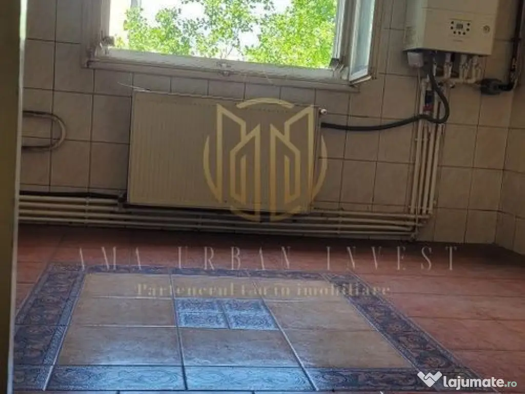 3 camere 79 mp bloc 1988 zona Parc Sebastian