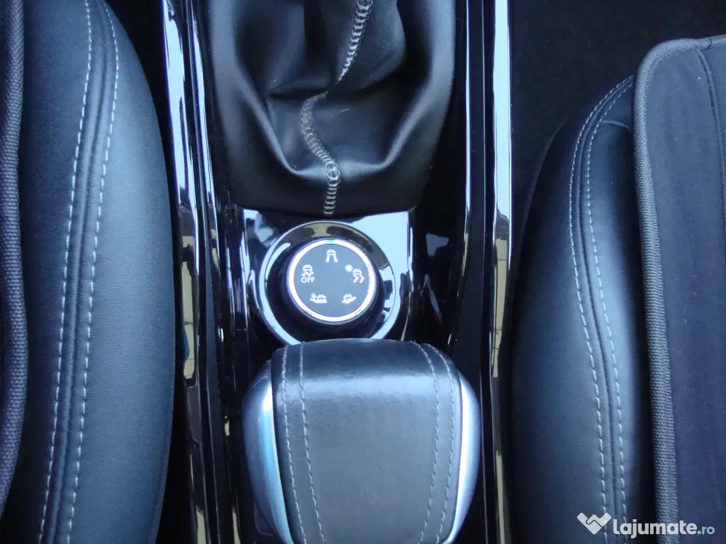 Peugeot 2008, cadou de Paste 