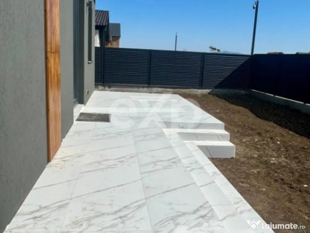 Casă de vânzare în Sânpetru- 107 mp , teren 500 mp - 220