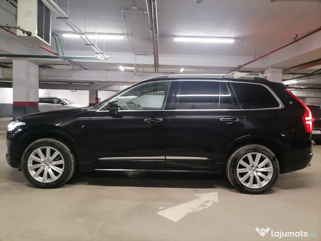 Vând Volvo XC 90 D5 AWD Geartronic.