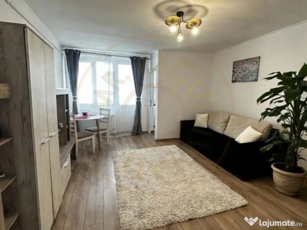 Garsoniera de vanzare cartier Craiovei, Pitesti