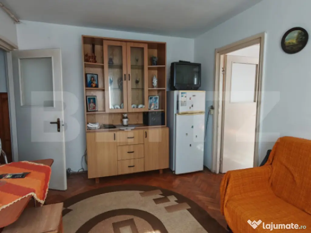 Apartament 2 camere, 28 mp, zona Micro I