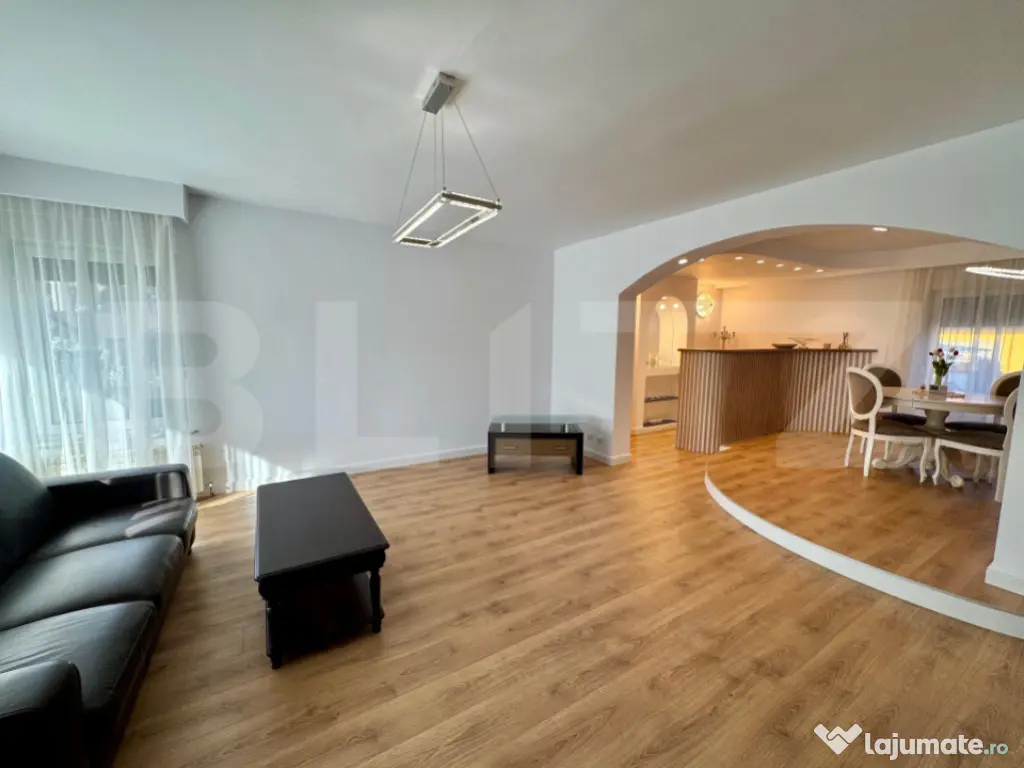 Duplex exclusivist– 400 mp, design modern, 5 dormitoare ??