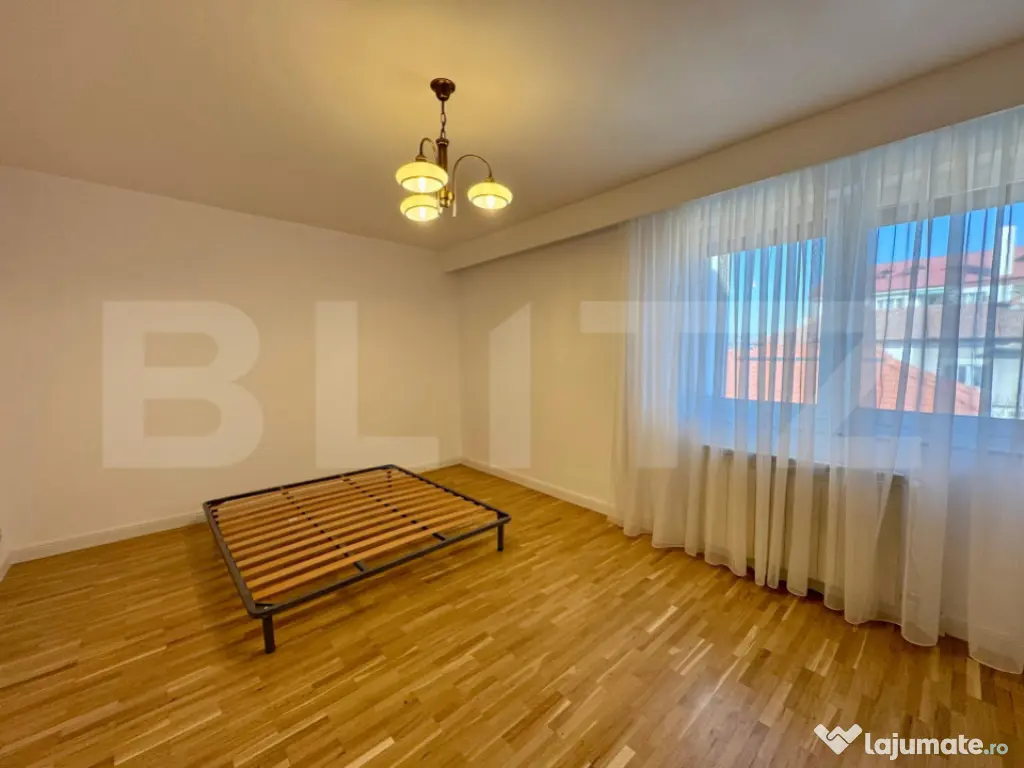 Duplex exclusivist– 400 mp, design modern, 5 dormitoare ??