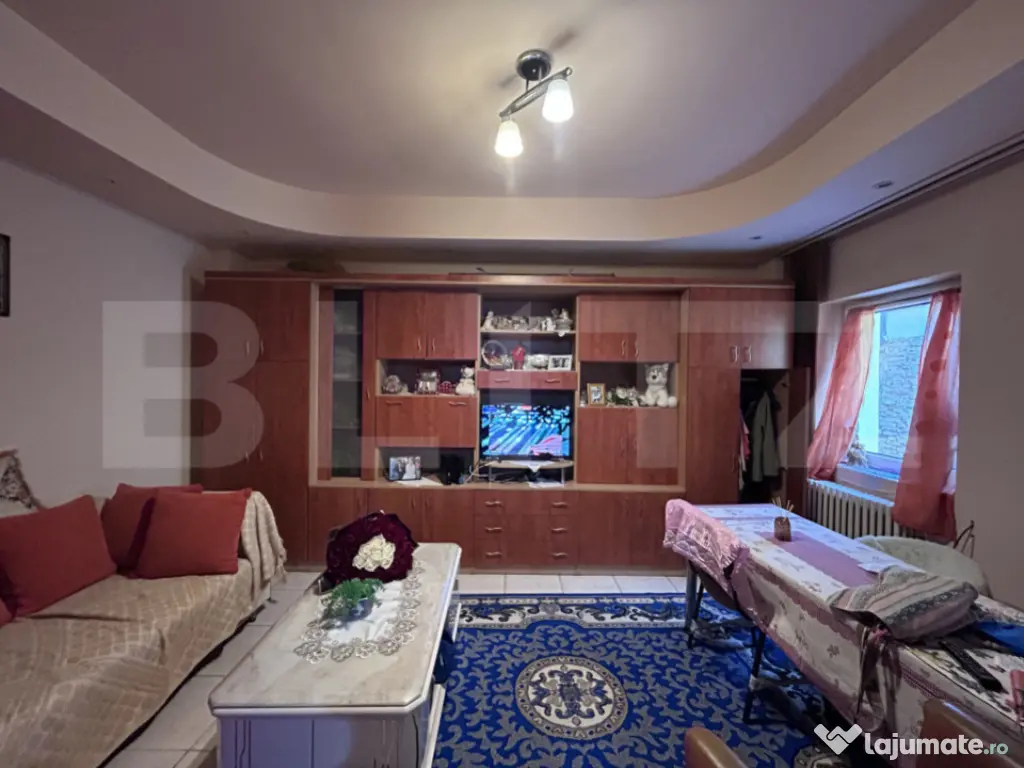 Apartament 3 camere - la casa - zona independentei