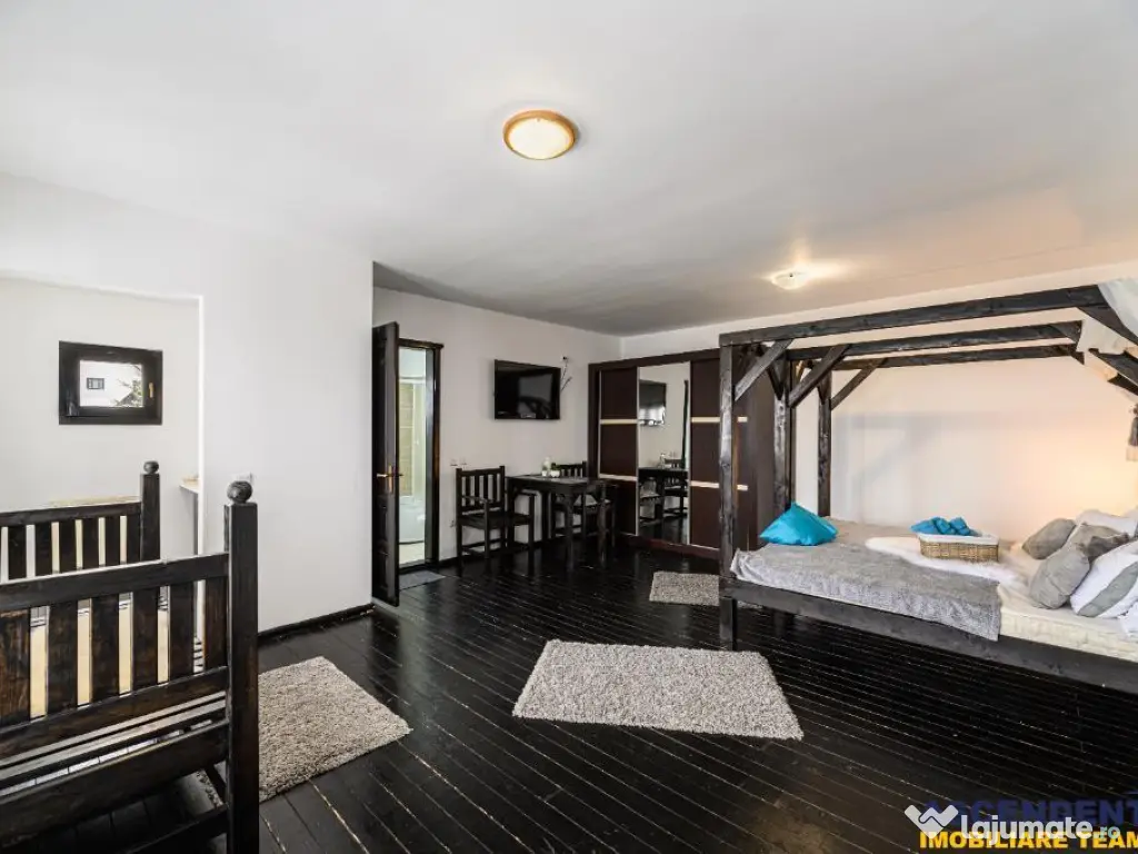 Aleasa Pensiune, pe 1.400 mp teren, in curcubeu montan, Bran 