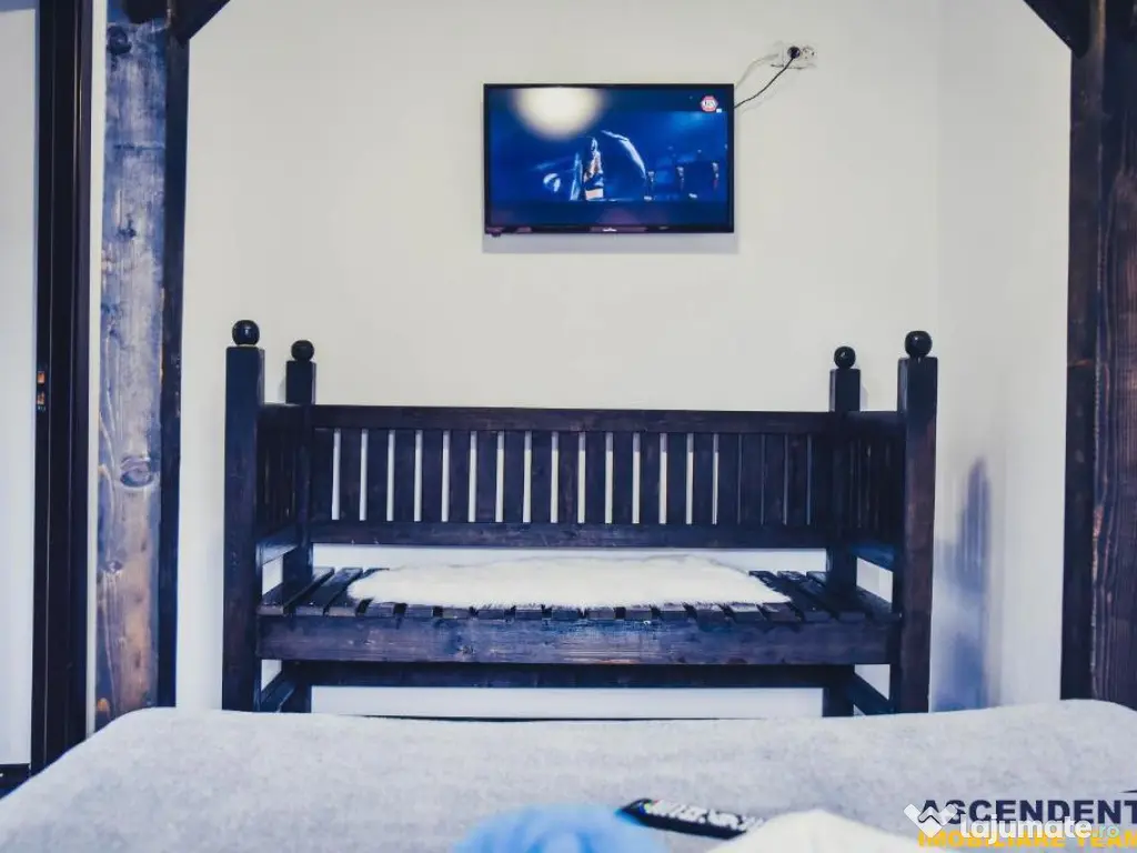 Aleasa Pensiune, pe 1.400 mp teren, in curcubeu montan, Bran 