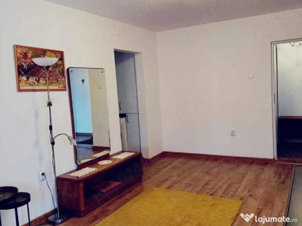 Apartament de 3 camere zona ASTRA 