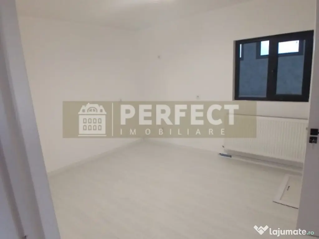 Casa 4 camere in zona buna pret 122500 euro 