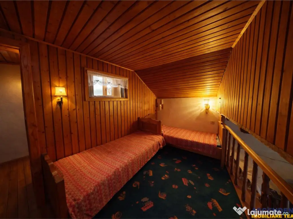 Proprietate rustica la 1 km de Castelul Bran:Doua unitati du 