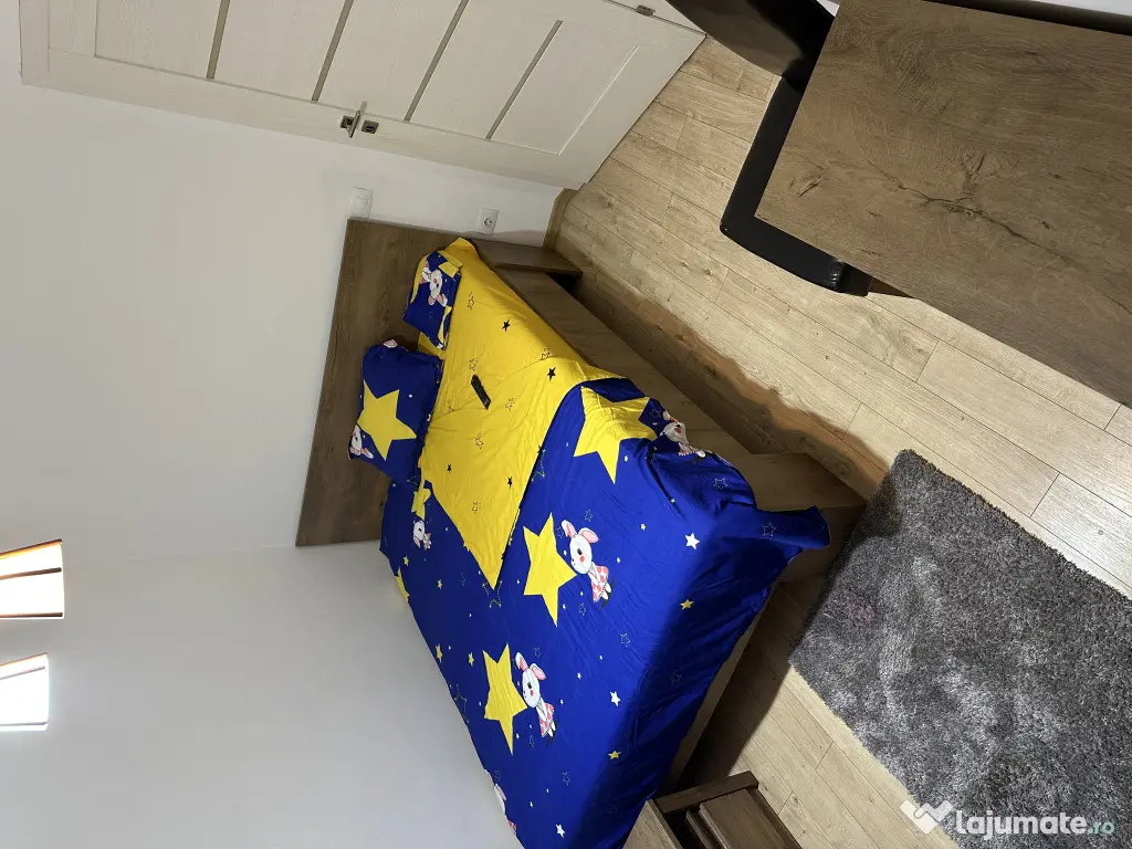 1 Mai, Apartament 2 cam decomandate, Medicina, centrala termica, parcare privata