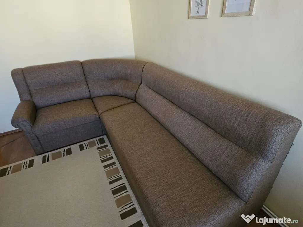 Canapea coltar camera 