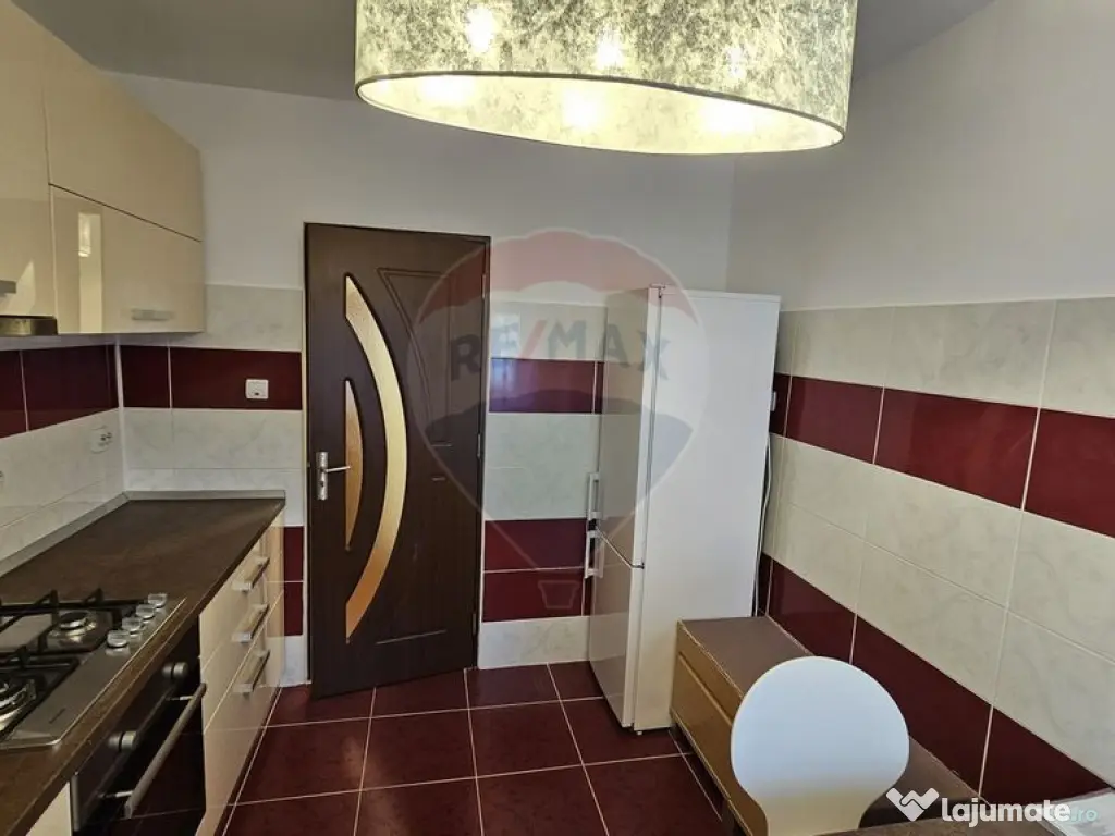Apartament cu 2 camere de închiriat în zona Central 