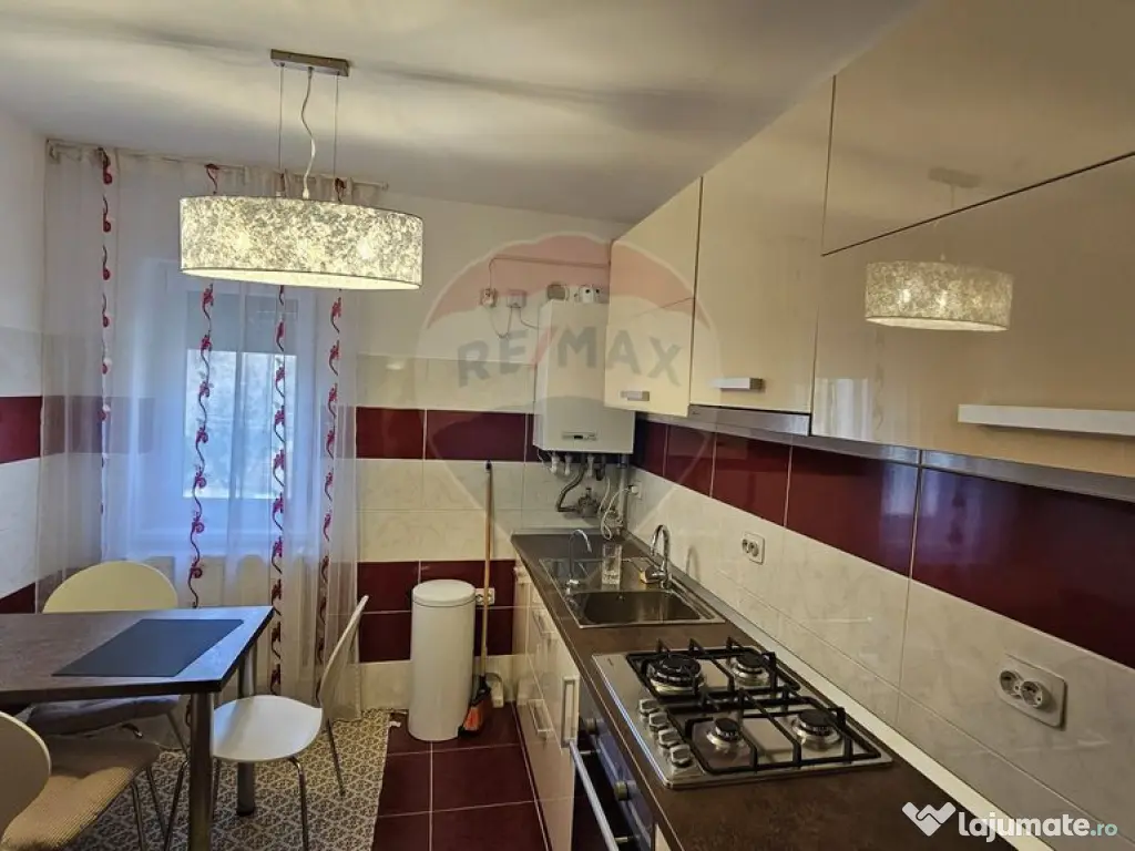 Apartament cu 2 camere de închiriat în zona Central 