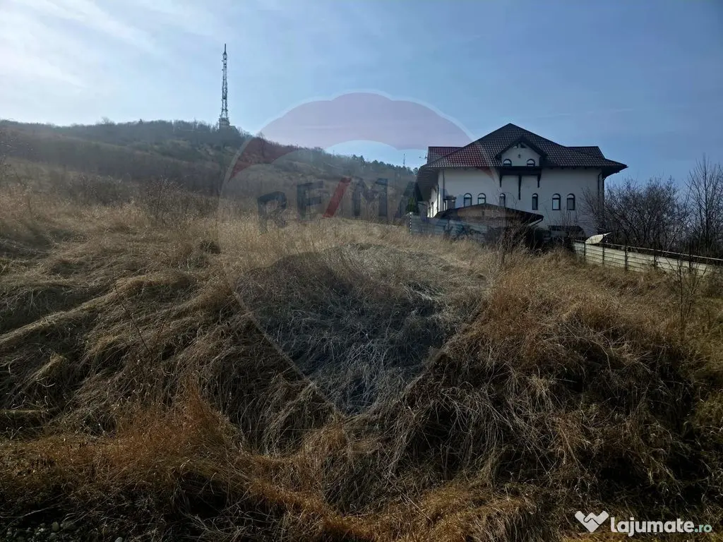 Teren 500mp Zona Fermelor 