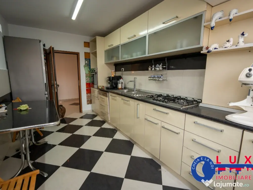 ID 628 DE INCHIRIAT - Duplex ULTRACENTRAL -Strada BABADAG 