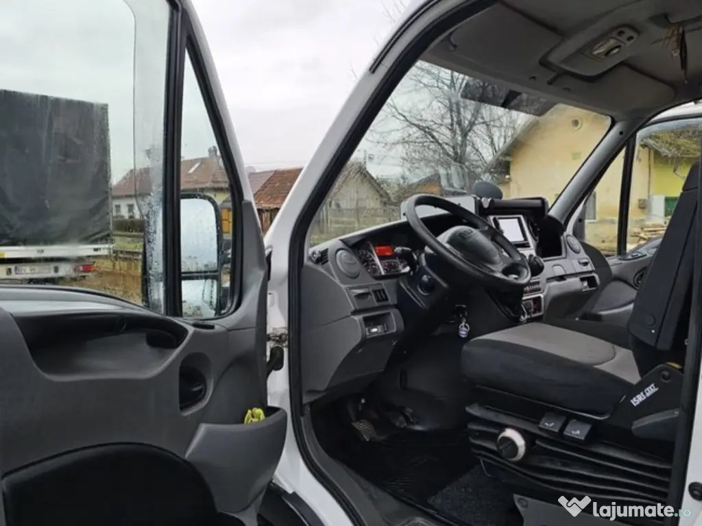 Iveco 2011 , vând sau schimb 