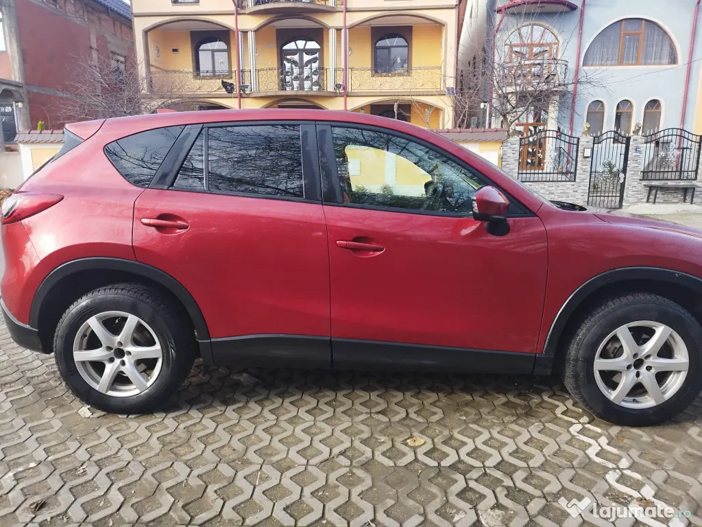 Mazda CX-5 2.2 Diesel 175 CP – Xenon – Navi – Întreținută 
