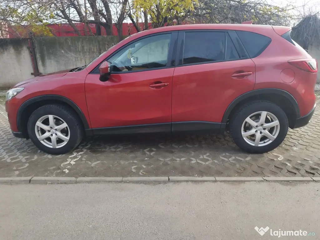 Mazda CX-5 2.2 Diesel 175 CP – Xenon – Navi – Întreținută 