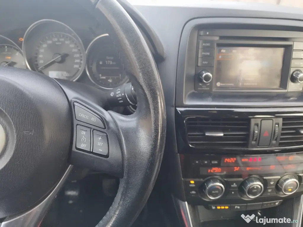 Mazda CX-5 2.2 Diesel 175 CP – Xenon – Navi – Întreținută 