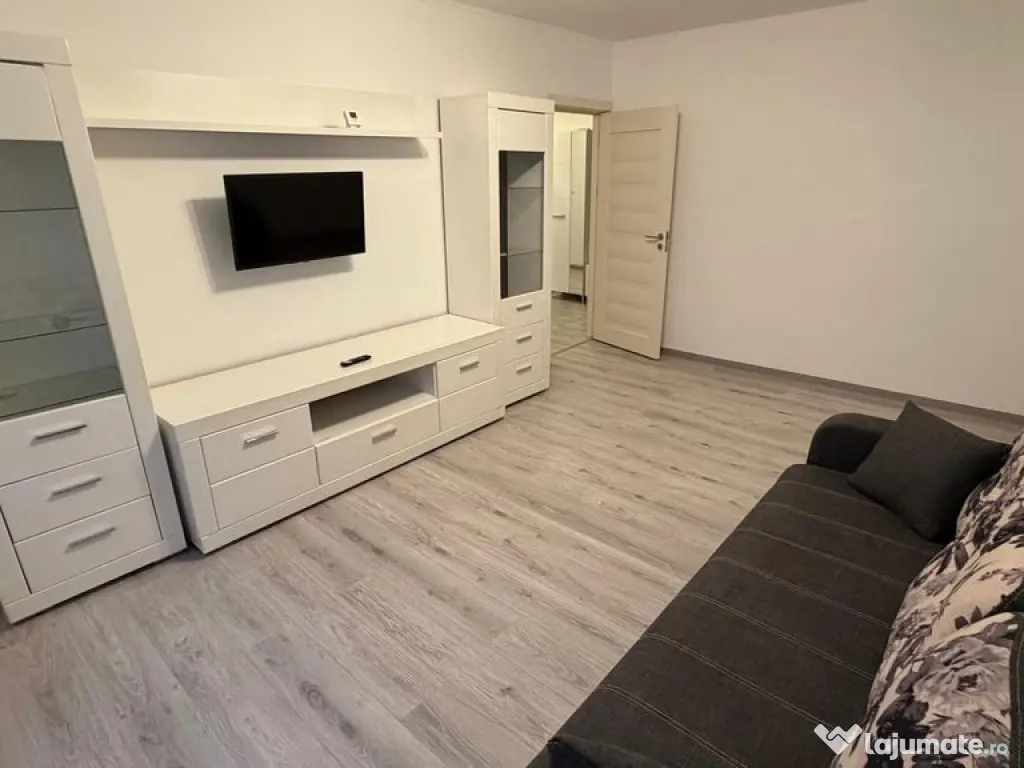 Dacia, 3 camere decomandate confort 0, parter