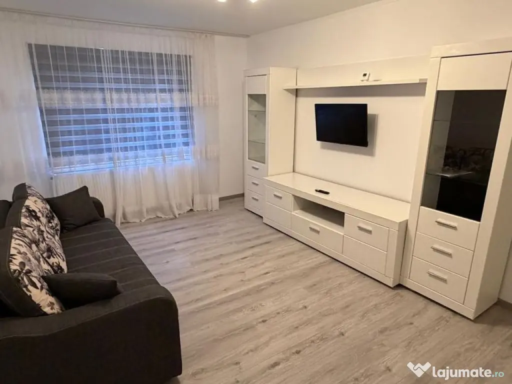 Dacia, 3 camere decomandate confort 0, parter 