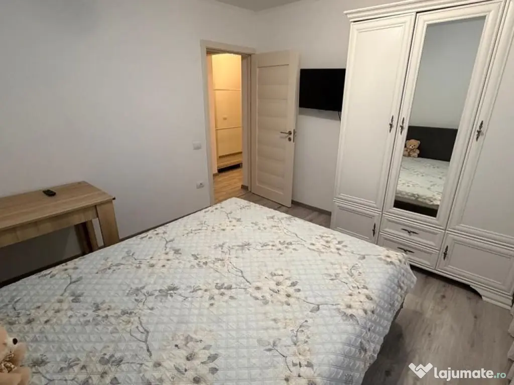 Dacia, 3 camere decomandate confort 0, parter 