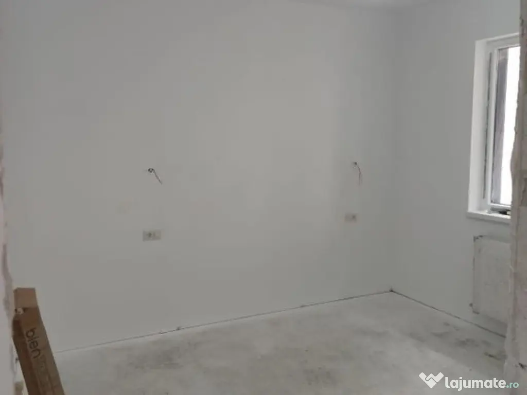 Vila la alb/4cam,2bai+parcare/centru Popesti Leordeni 