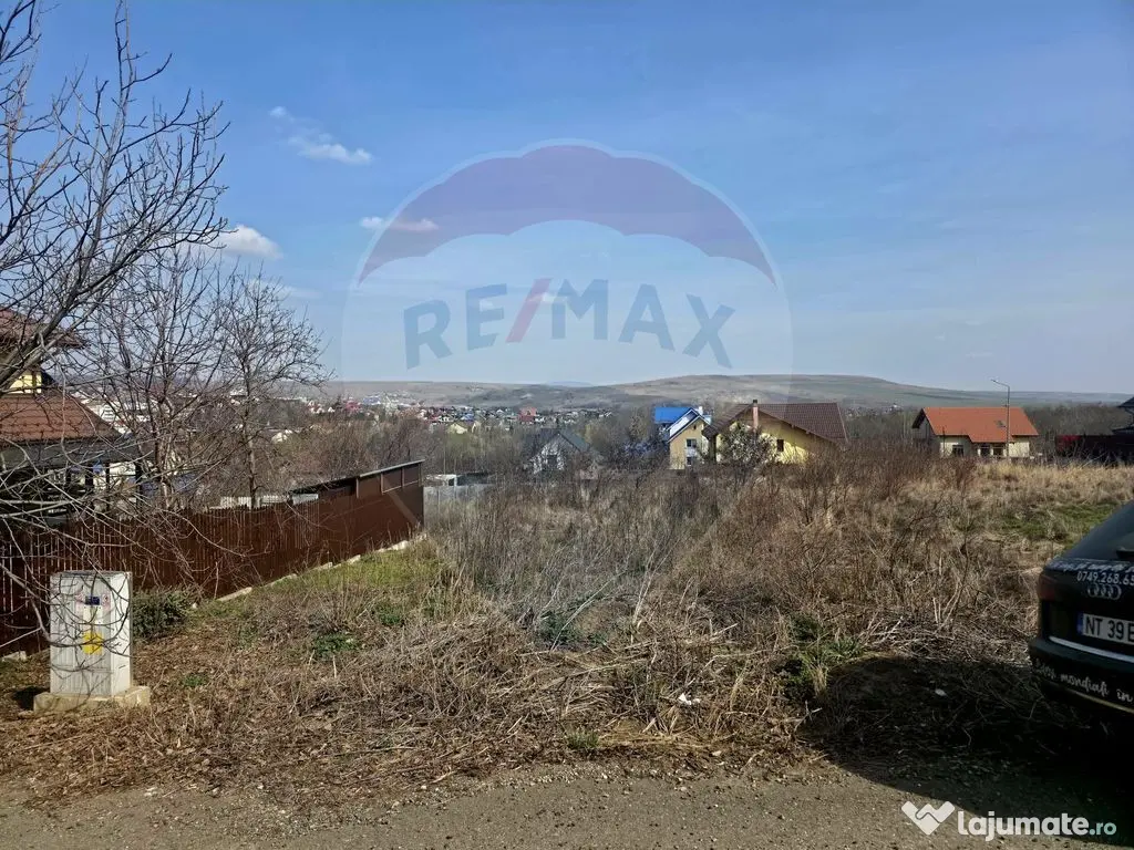 Teren 1,000mp Piatra-Neamt / Zona Fermelor 