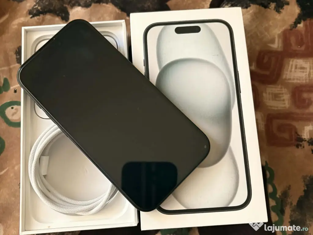 iPhone 15 că Nou și Apple Watche SE 