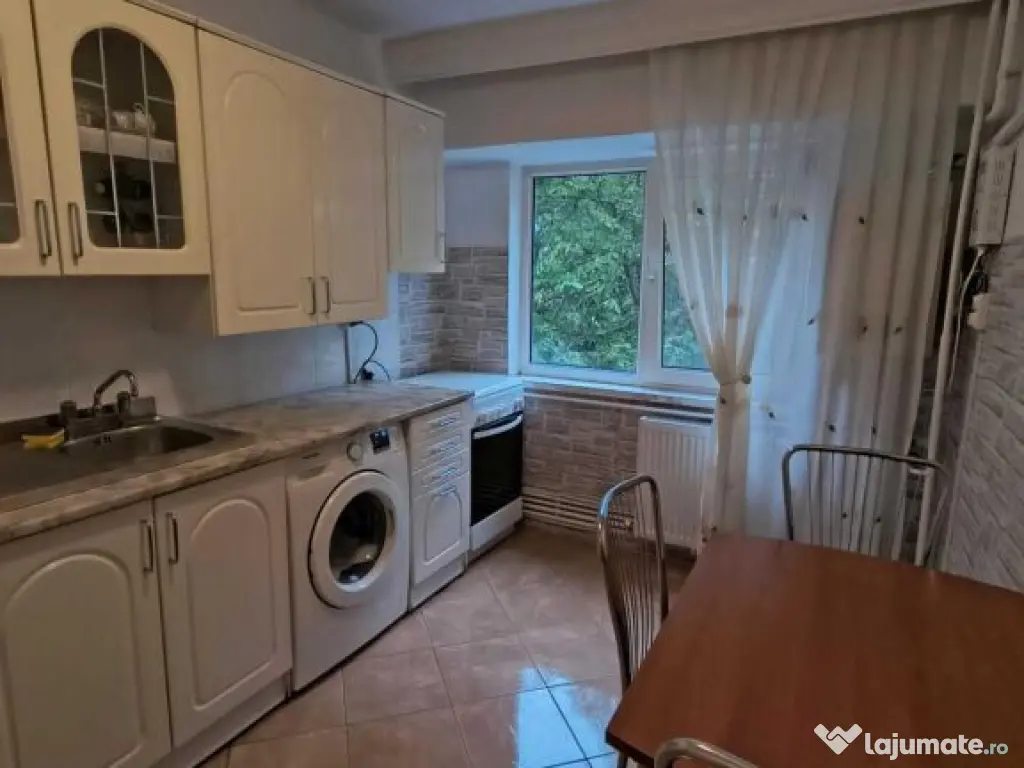 Apartament 2 camere de inchiriat - zona Tomis III 