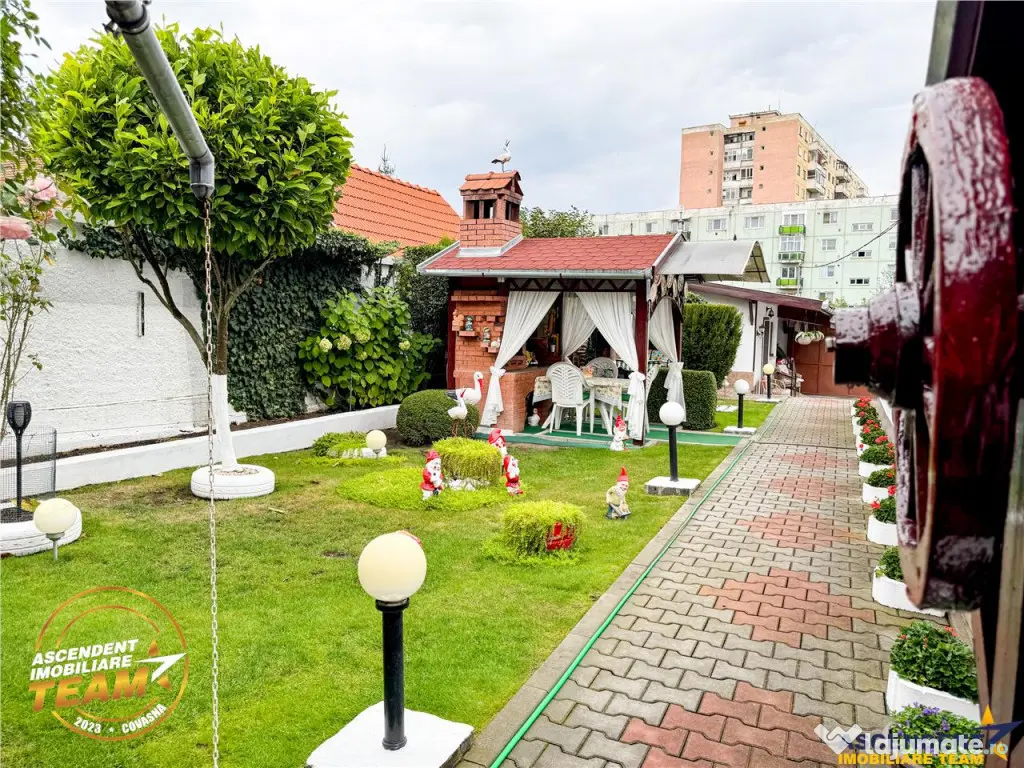 FILM 3D! Intre traditie si modern, un camin cu personalitat