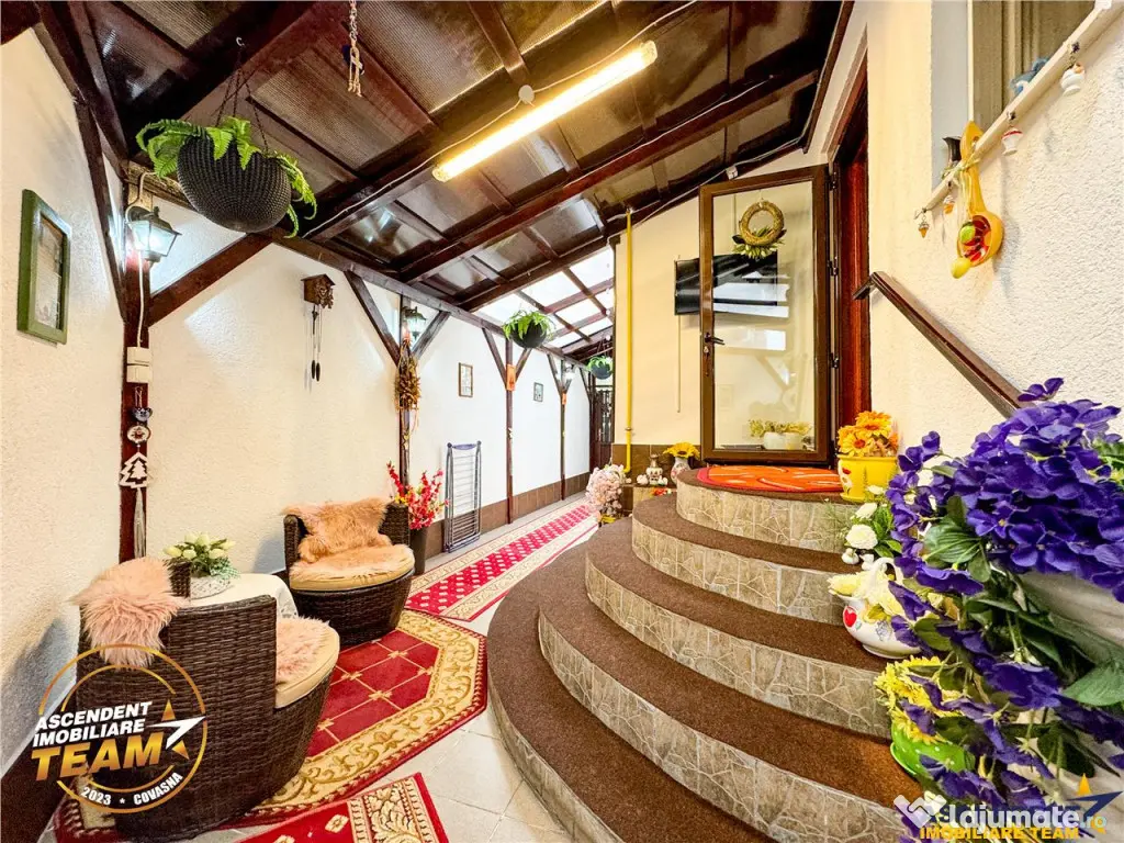 FILM 3D! Intre traditie si modern, un camin cu personalitat