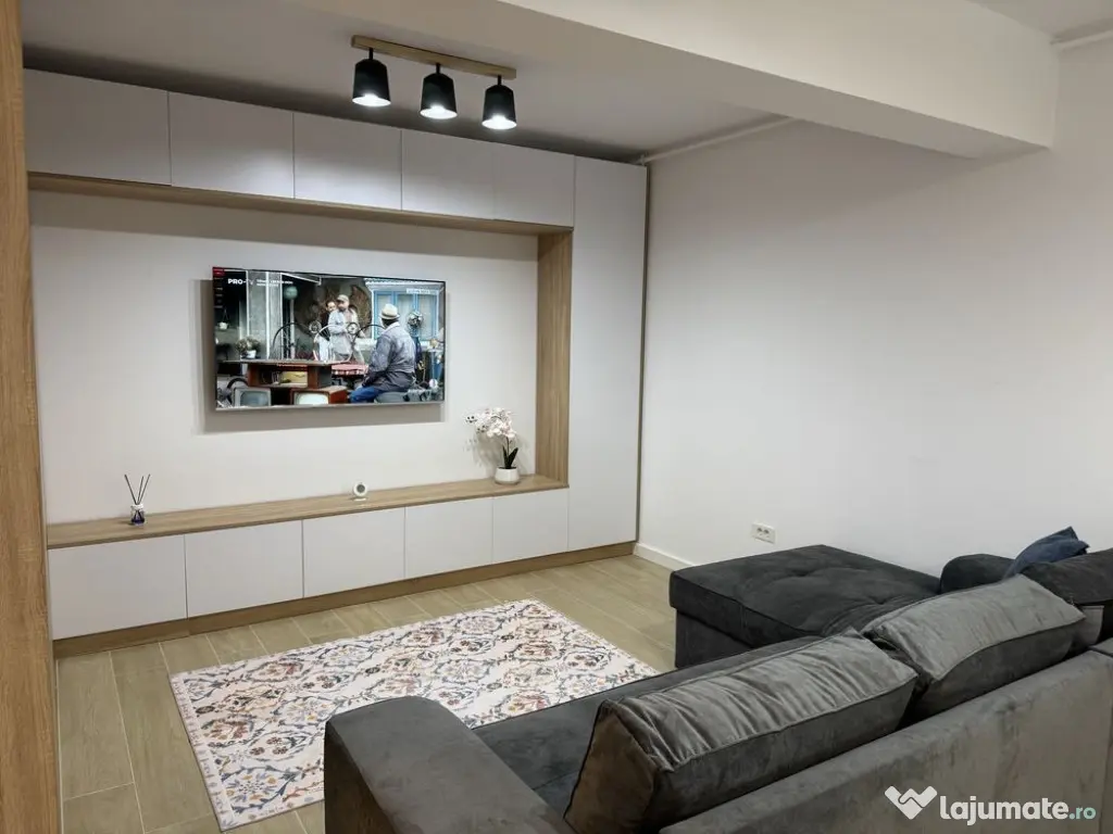 Berceni 7 biruintei studio pasarela