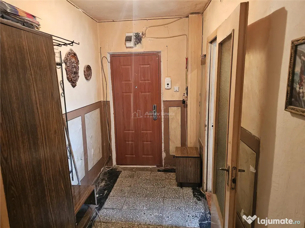 Resita, 2 Cam. Mobilat Utilat, Micro 3 