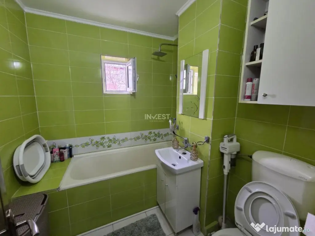 Apartament 2 camere- Decomandat- Etaj intermediar 