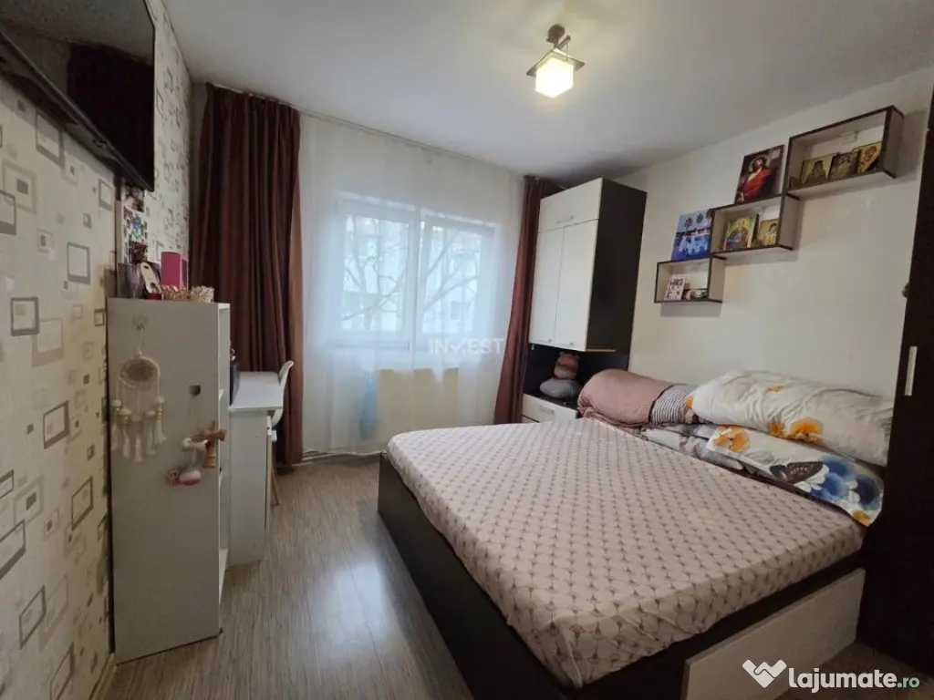 Apartament 2 camere- Decomandat- Etaj intermediar 